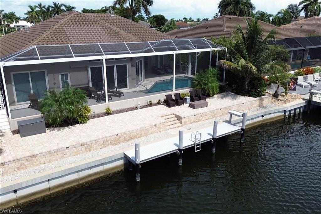 200 Copperfield Ct - Photo 6 of 50
