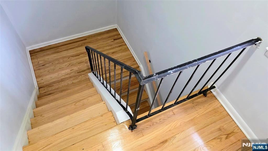 150 Jay Ave - Photo 2 of 22