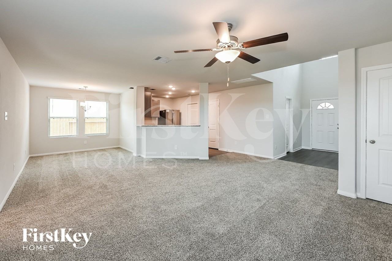 25594 Roy Rogers Rd - Photo 2 of 16