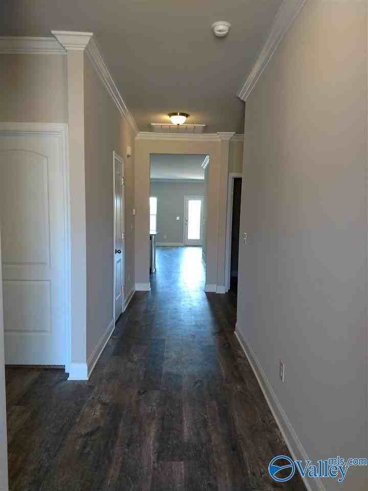 116 Shrewsberry Dr - Photo 4 of 25