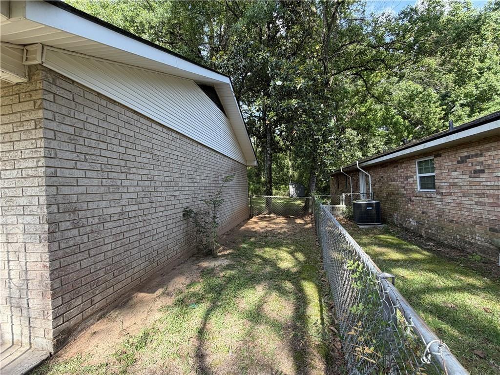 4312 York St - Photo 4 of 20