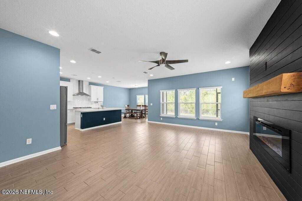 200 Starnberg Ct - Photo 5 of 36