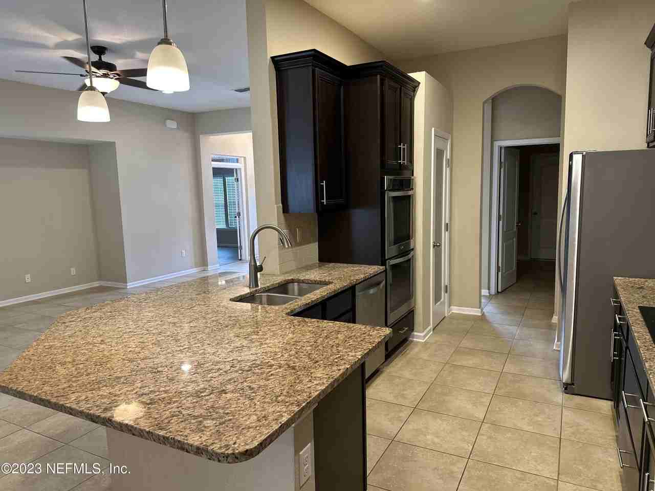 4135 Halifax Ln - Photo 6 of 16
