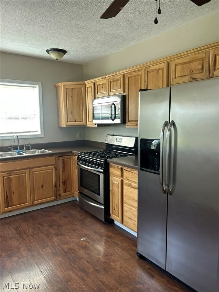 68572 Pennyroyal Rd - Photo 2 of 14