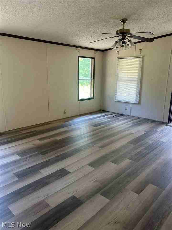 69660 Skullfork Rd - Photo 4 of 19