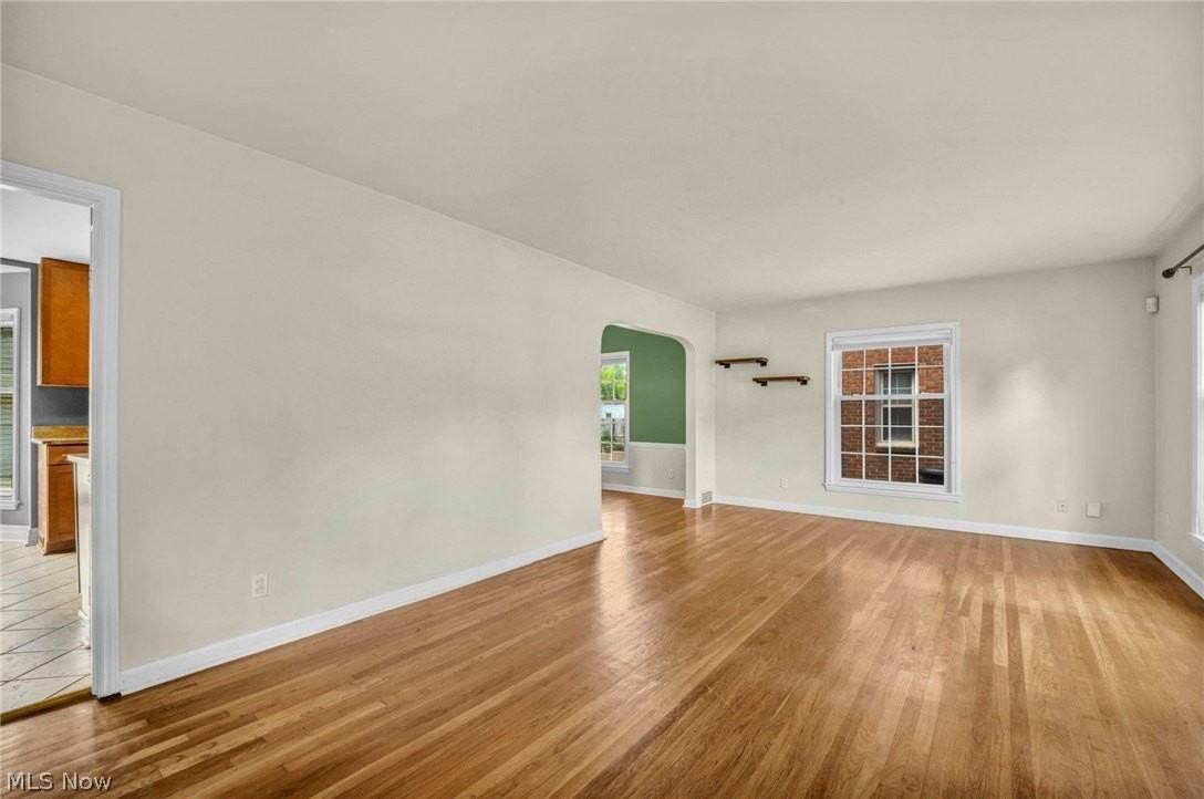 3678 Lynnfield Rd - Photo 7 of 50
