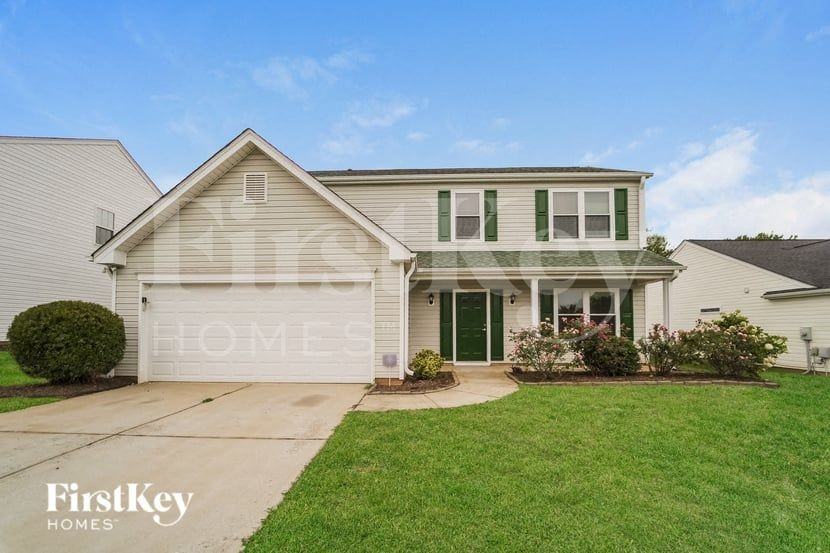 12127 Chantress Ln - Photo 2 of 16