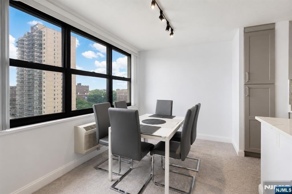 7000 Kennedy Blvd E #26E - Photo 6 of 16