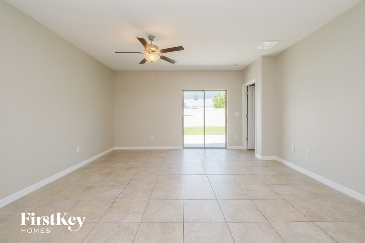 7410 Pearly Everlasting Ave - Photo 2 of 15