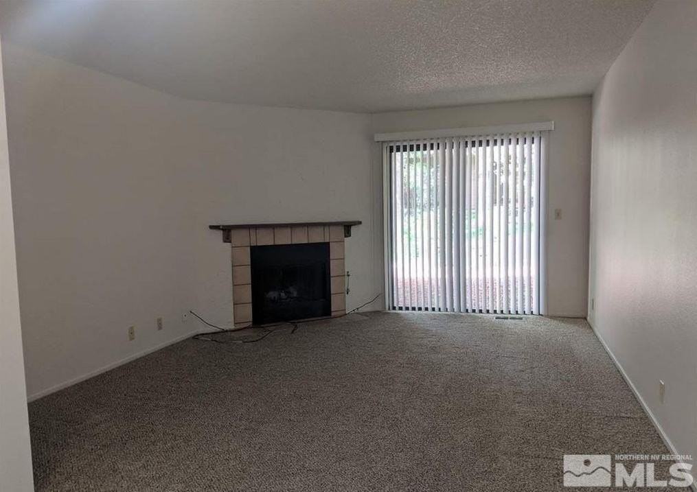 2939 Tierra Verde E - Photo 2 of 5