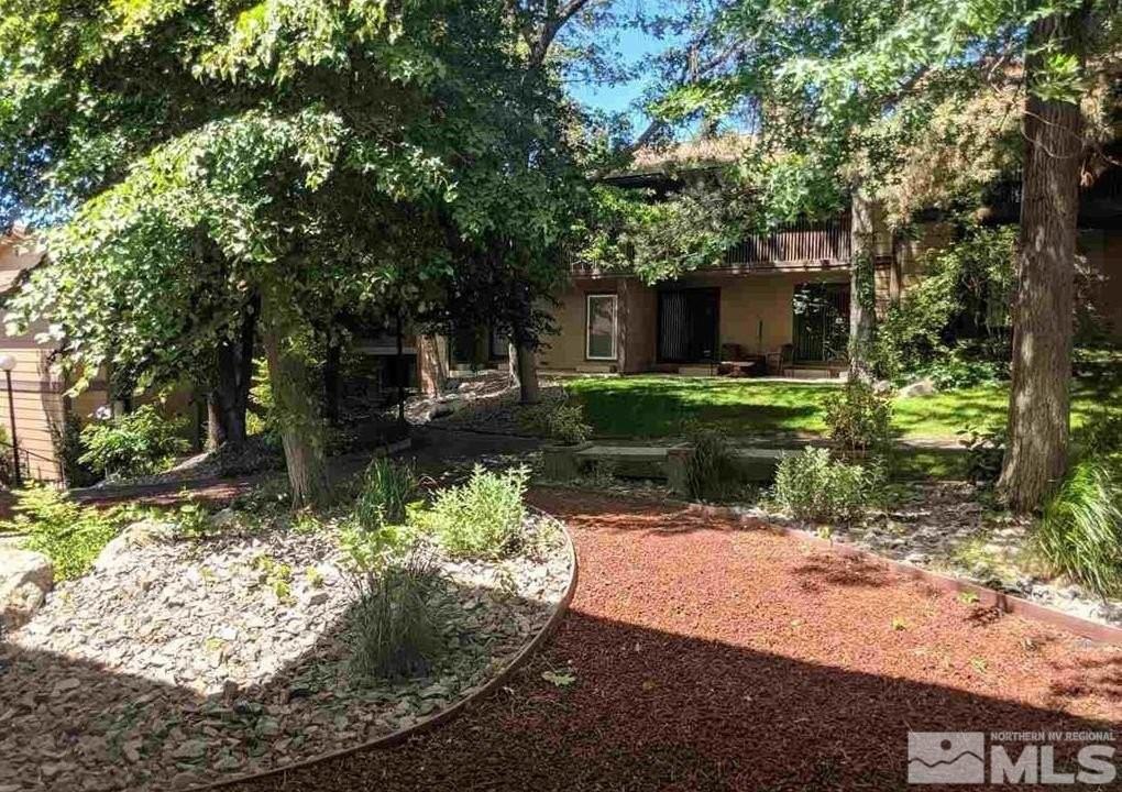 2939 Tierra Verde E - Photo 5 of 5