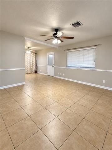 3201 Plymouth Pl - Photo 4 of 16