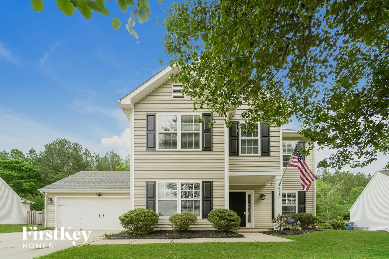 6837 Babbling Brook Ln - Photo 2 of 15