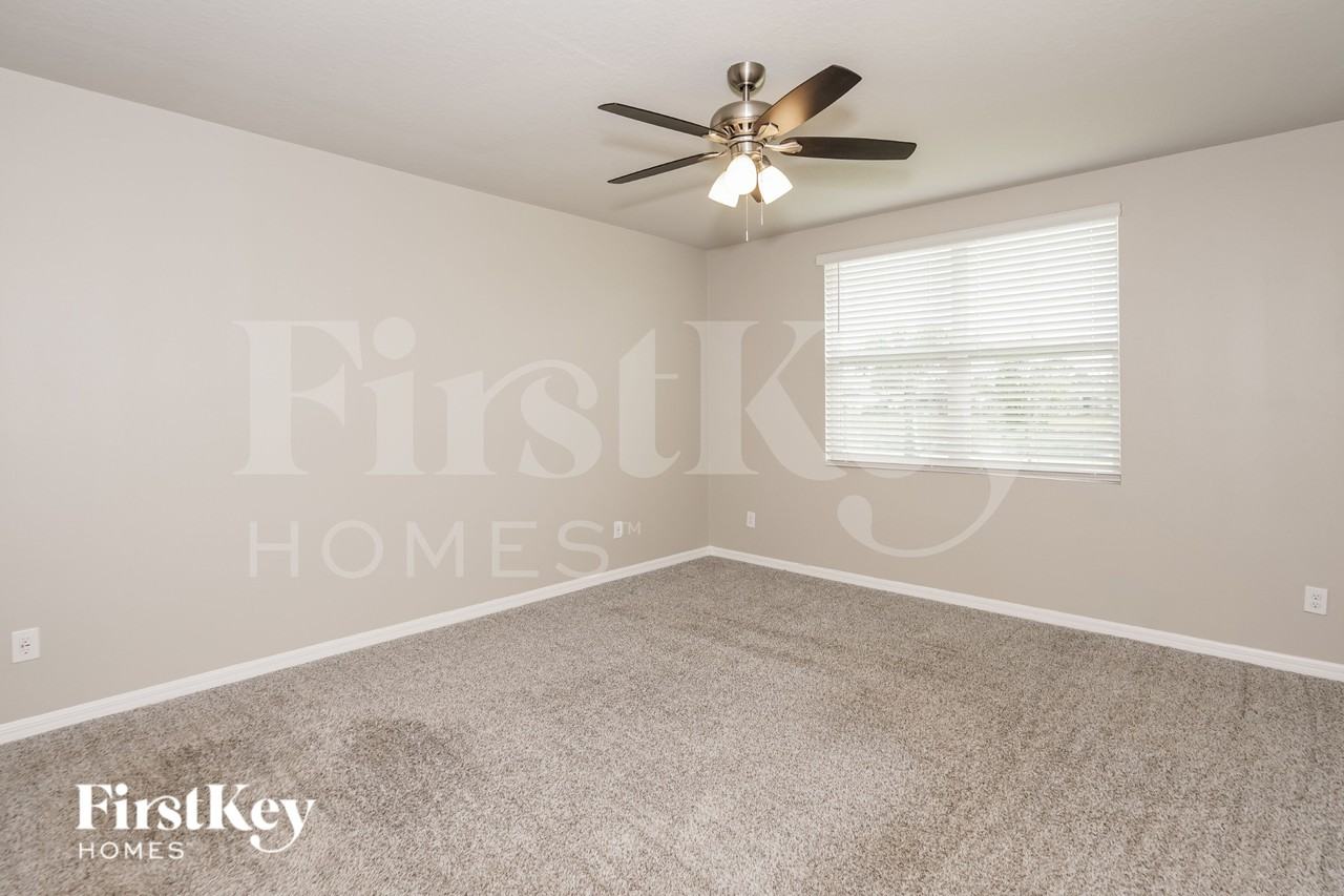 316 Sarah Nicole Way - Photo 6 of 16