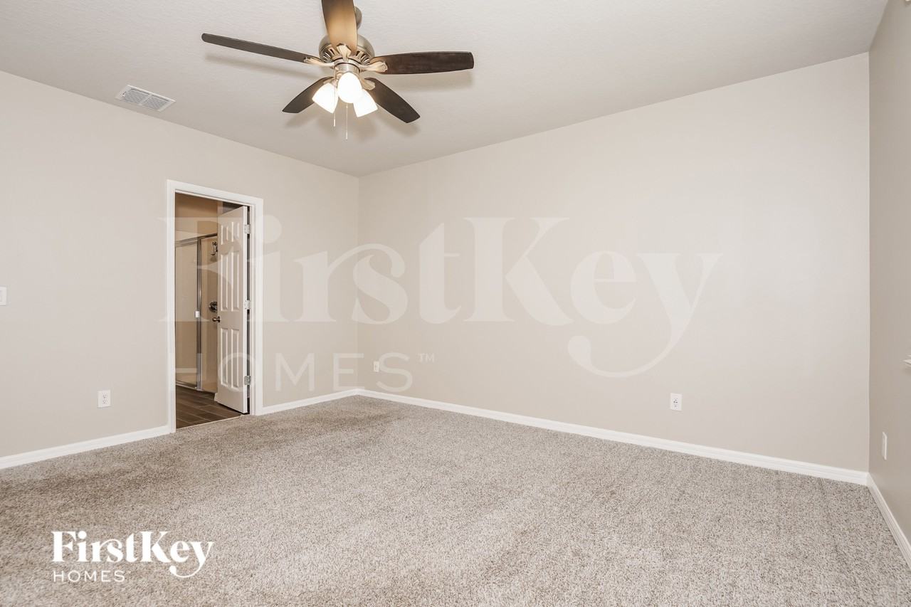 316 Sarah Nicole Way - Photo 7 of 16