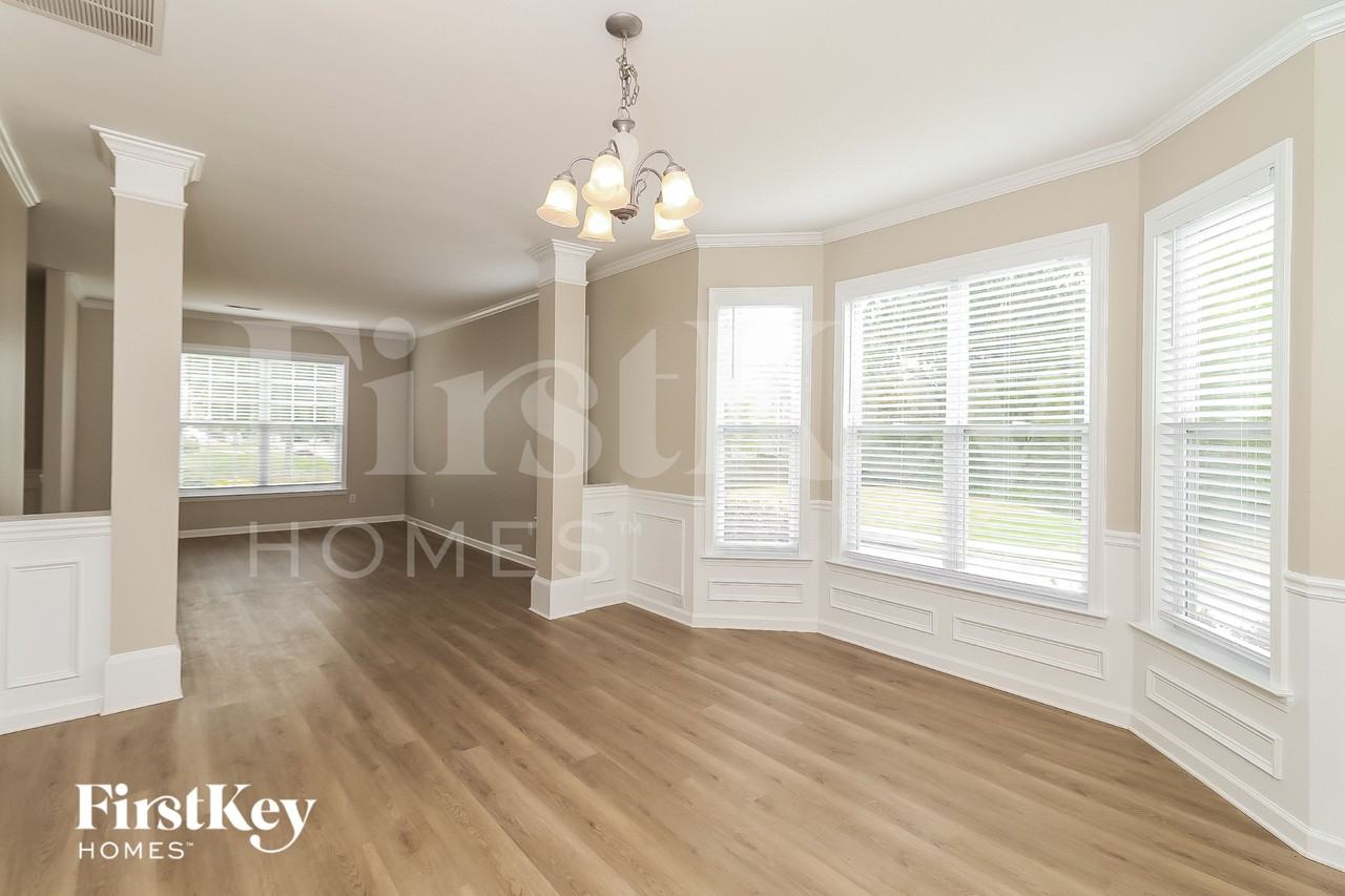 4543 Gapstow Bridge Ln - Photo 4 of 15