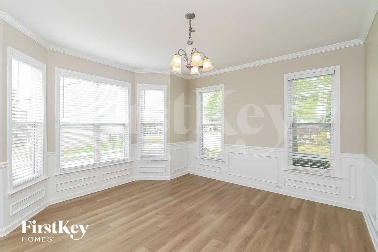 4543 Gapstow Bridge Ln - Photo 5 of 15