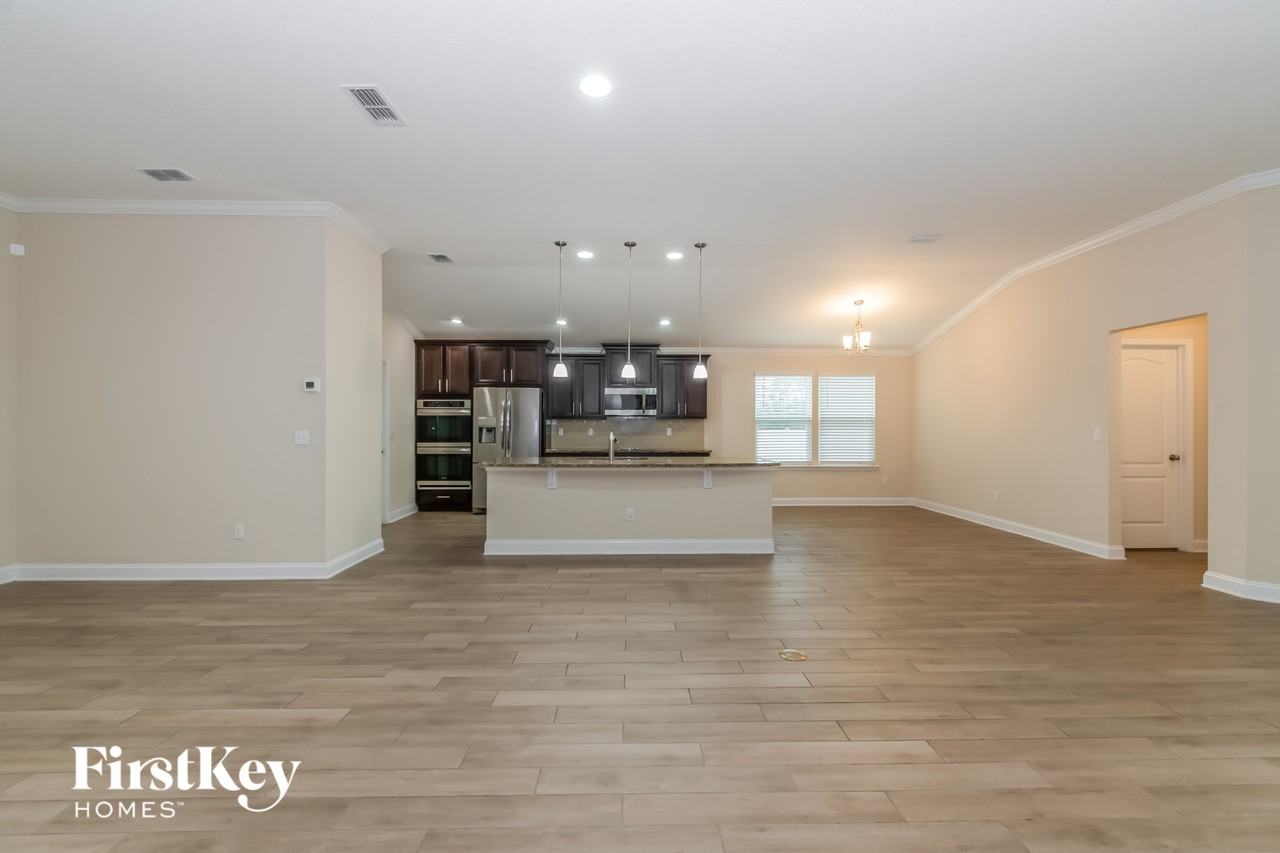 11445 Paceys Pond Cir - Photo 2 of 15