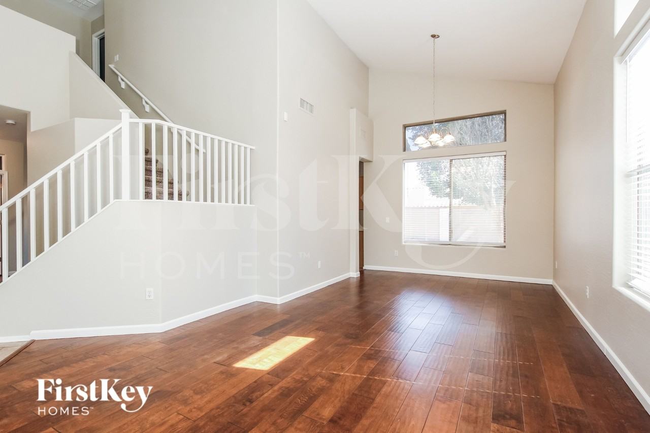 14949 N 151st Dr - Photo 4 of 15