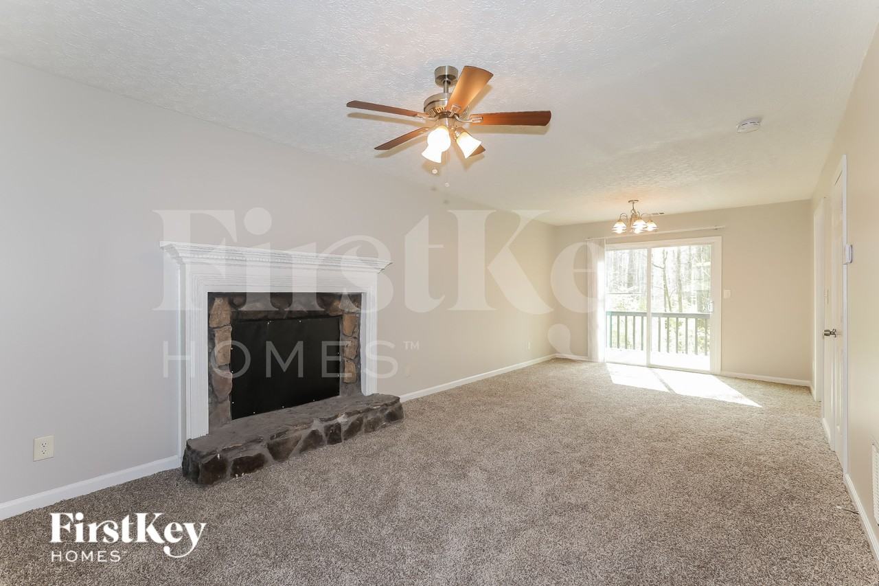 8606 Sheridan Dr - Photo 4 of 18