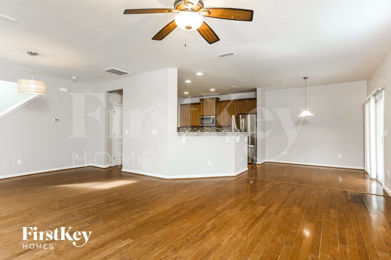 4131 White Kestrel Dr - Photo 4 of 15