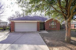 featured image of 407 Redbud Ln