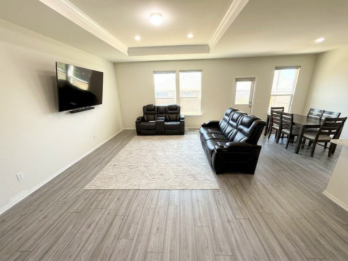 1216 Timberhurst Trl - Photo 5 of 25