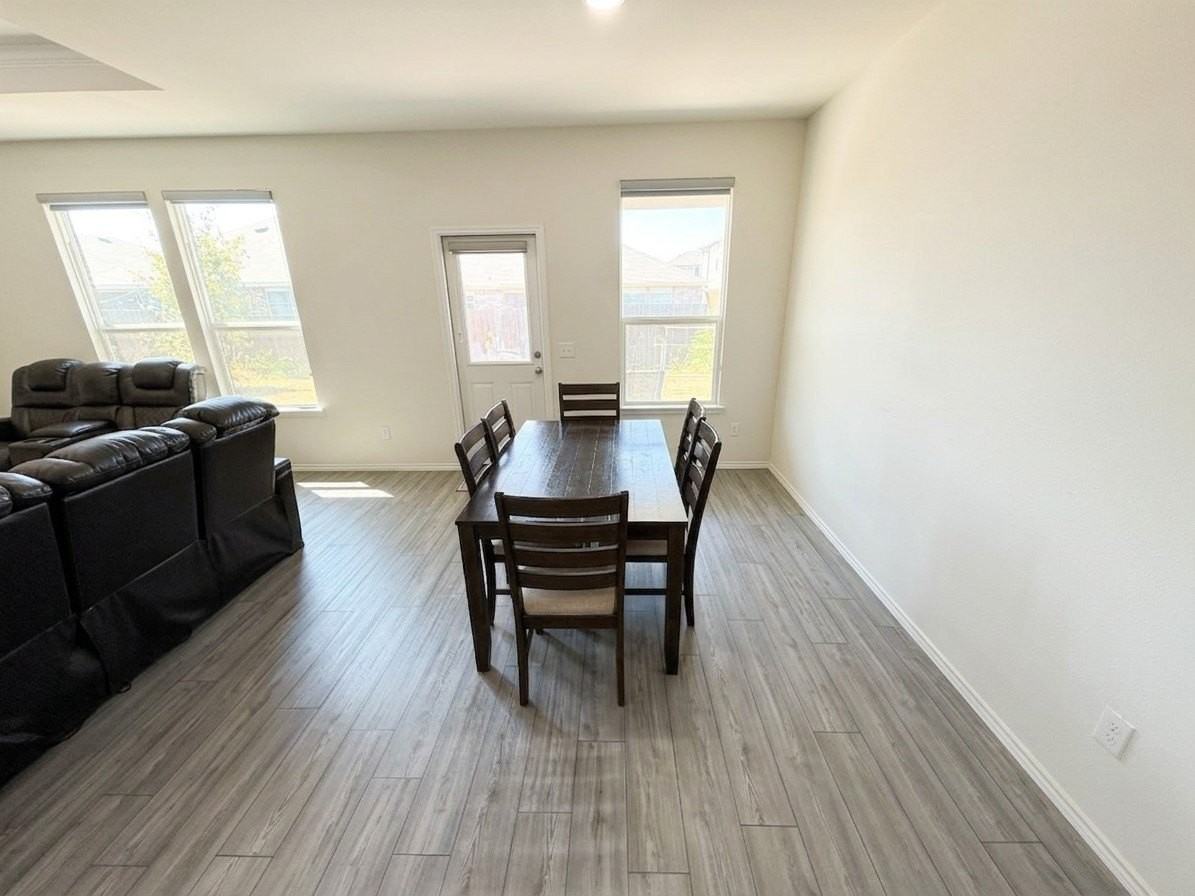 1216 Timberhurst Trl - Photo 6 of 25