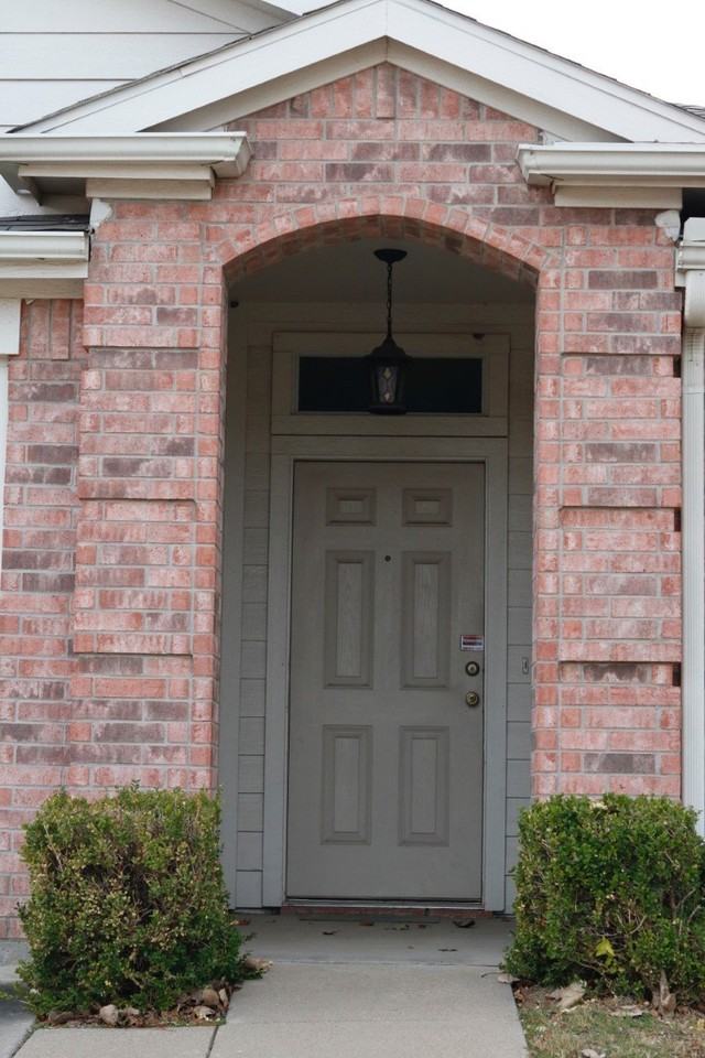 1604 Desperado Rd - Photo 2 of 8