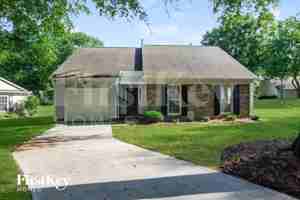 featured image of 2511 Dalston Ln