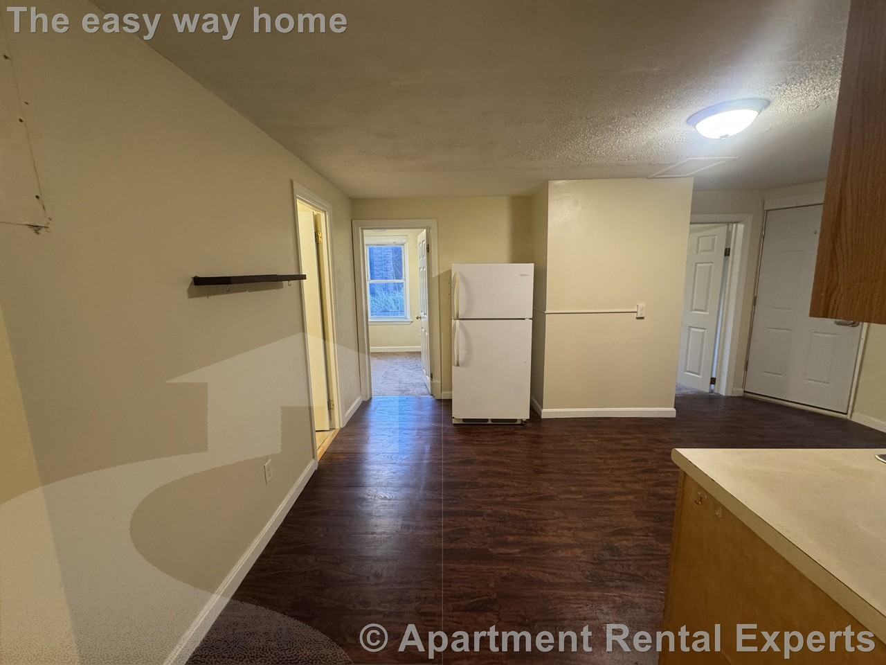 4 Douglas St #1 - Photo 4 of 15