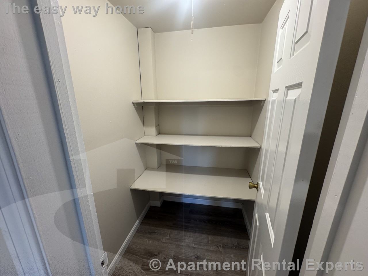 4 Douglas St #2 - Photo 4 of 21