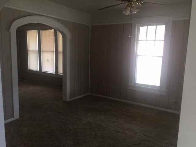 718 Vine St - Photo 3 of 10