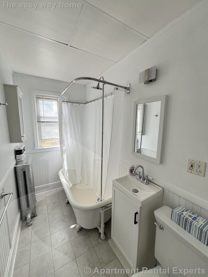 53 Winchester St #2 - Photo 3 of 12