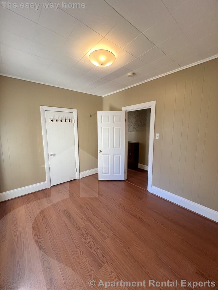 53 Winchester St #2 - Photo 6 of 12