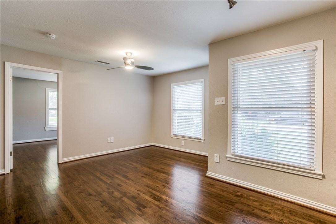 6466 Trammel Dr - Photo 3 of 12
