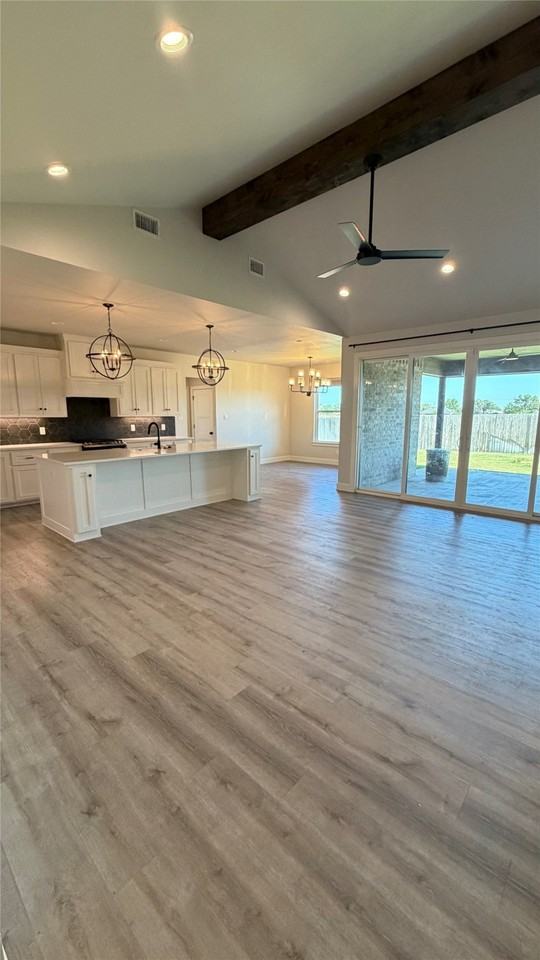 5014 Cranbrook Dr - Photo 5 of 38