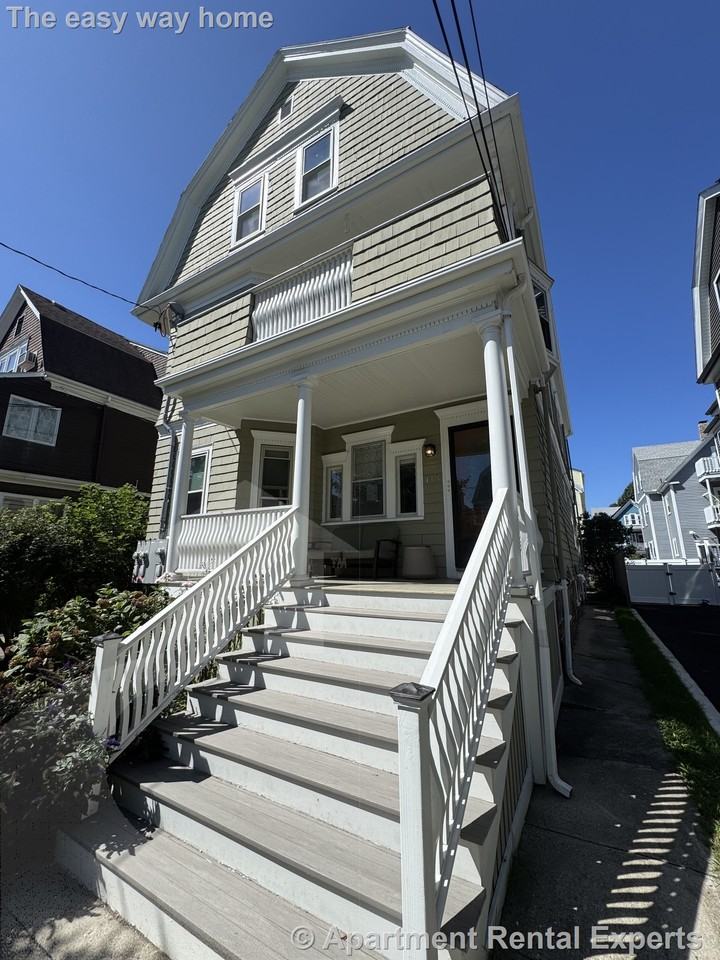 118 Highland Rd #1 - Photo 2 of 27