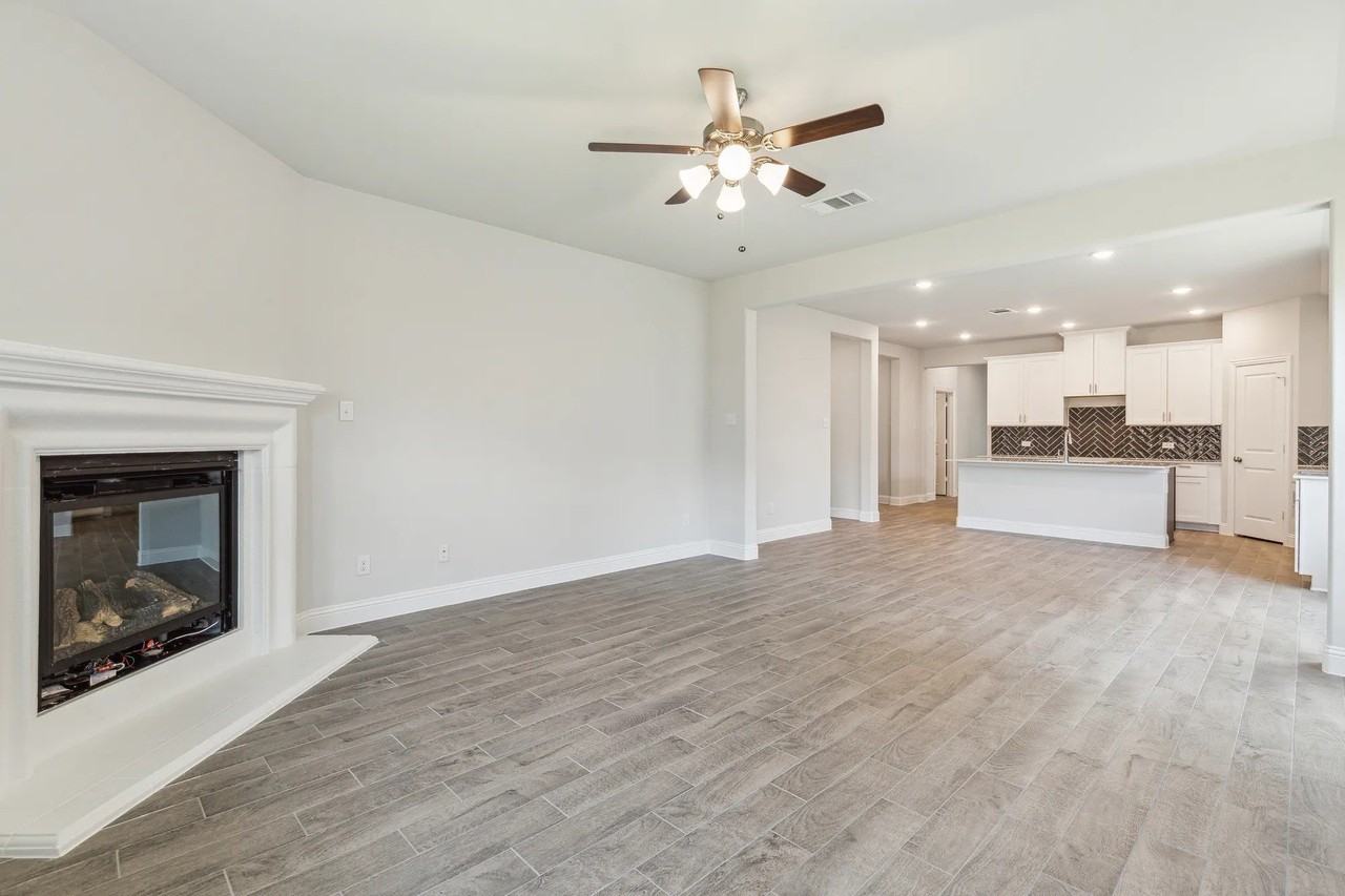 708 Lido Ln - Photo 7 of 16