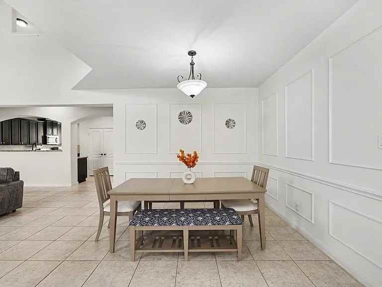 424 Winchester Dr - Photo 6 of 24
