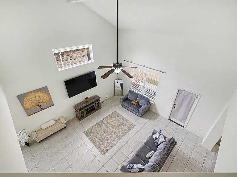 424 Winchester Dr - Photo 7 of 24