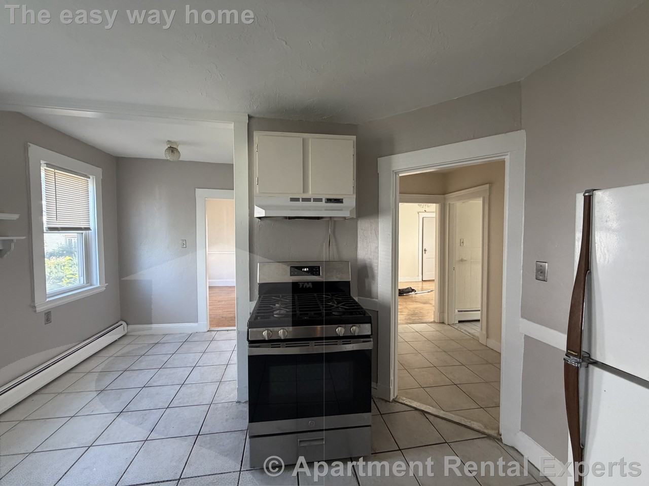 79 Clarendon Ave #1 - Photo 3 of 12