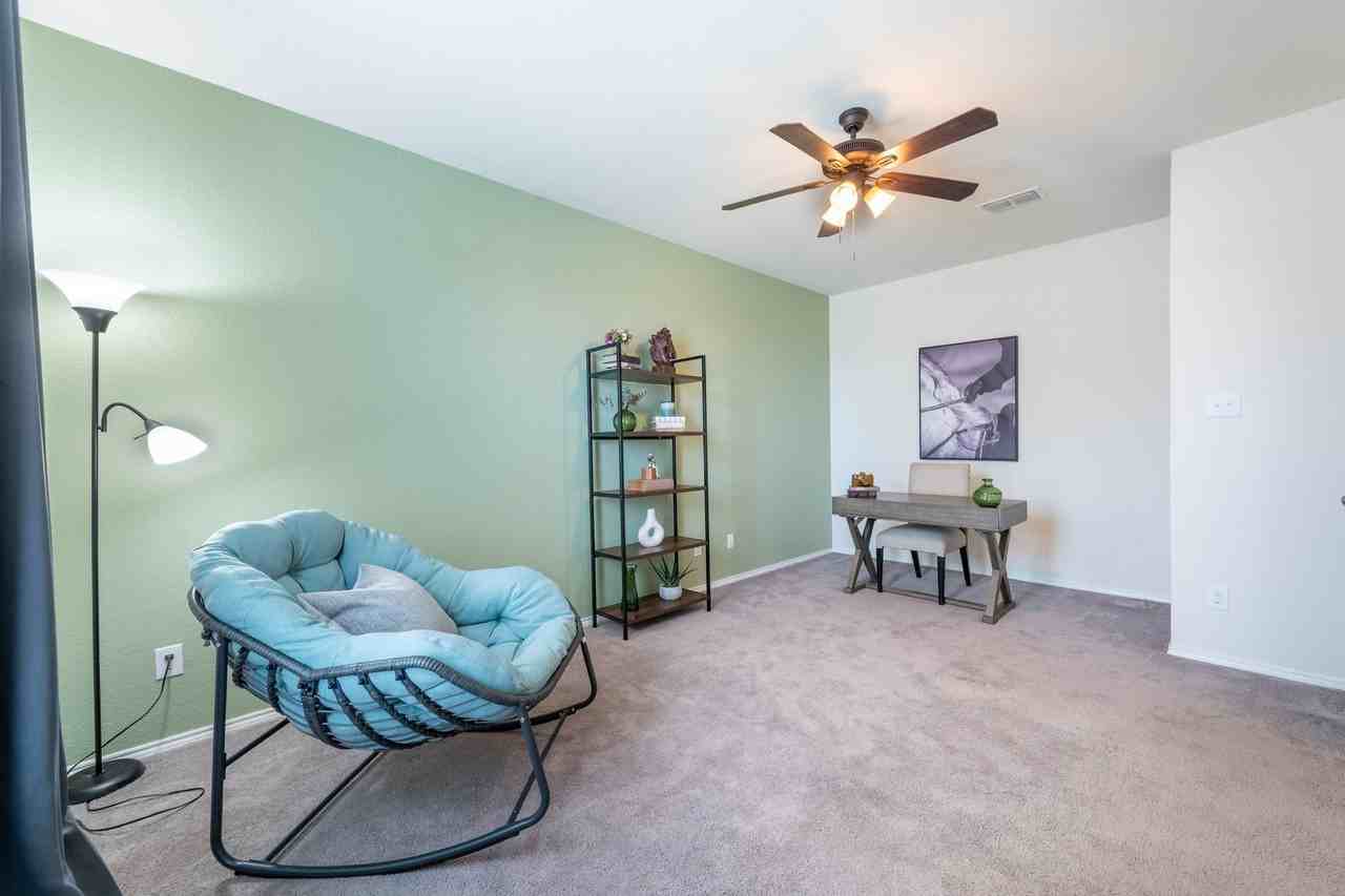 315 Citrus Dr - Photo 7 of 36