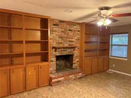 featured image of 3325 S 15th St