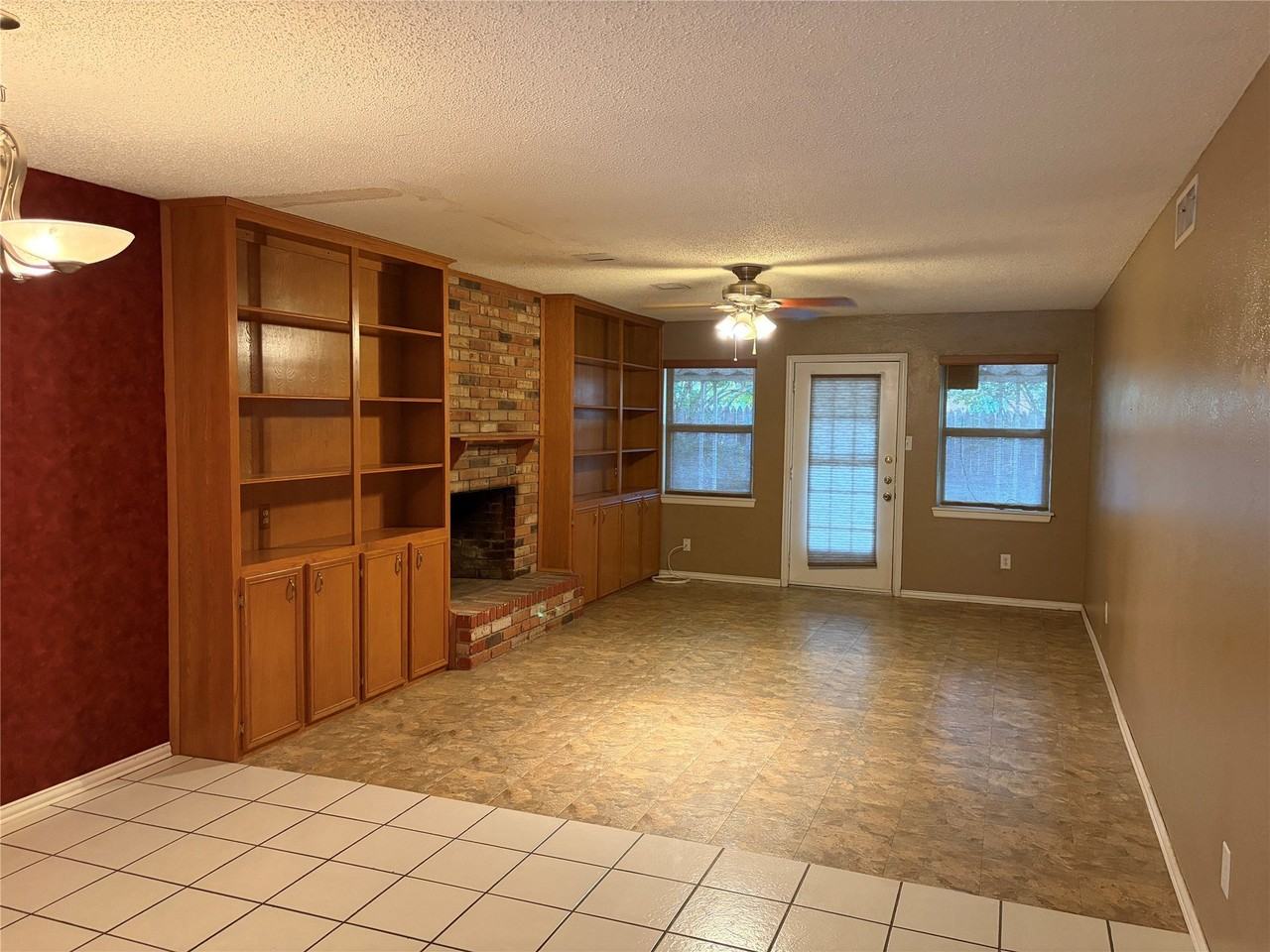 3325 S 15th St - Photo 2 of 24