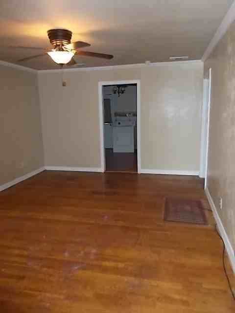 1317 Portland Ave - Photo 2 of 10