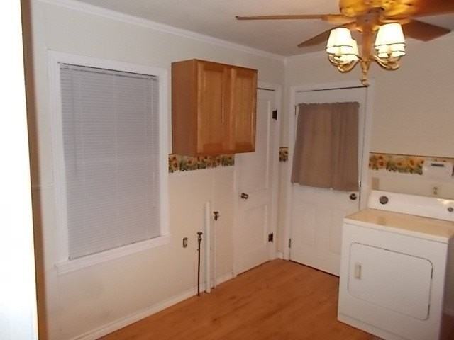 1317 Portland Ave - Photo 4 of 10