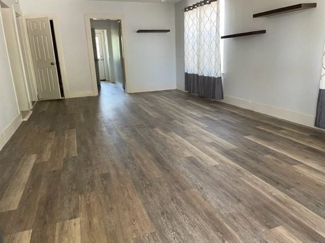 1530 Portland Ave - Photo 3 of 12