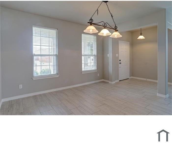 1709 Duck Cove Dr - Photo 3 of 15