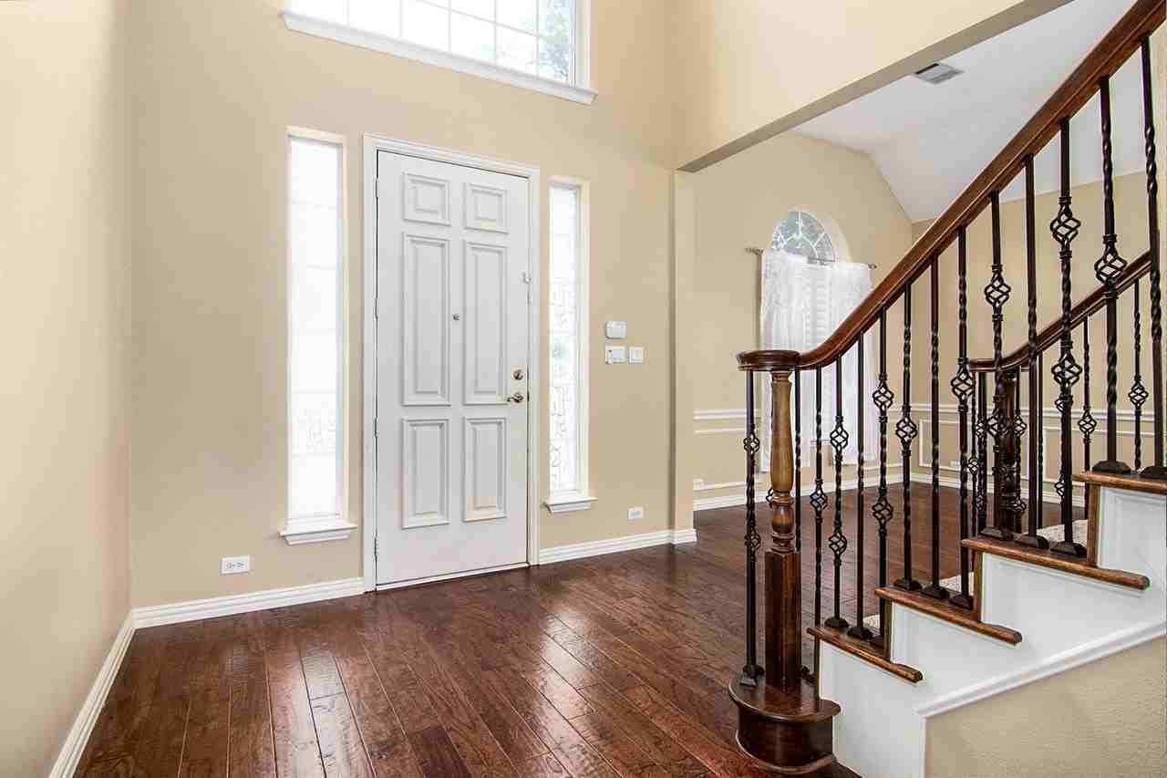 3417 Burnet Dr - Photo 4 of 36